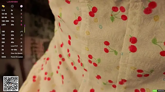 JulieLupo online show from 02-12-26, 06:08