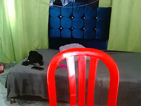 Ebony luna online show from 12-15-25, 07:07