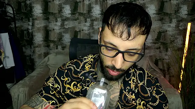 MasculineGuy99 online show from 02-01-26, 05:55