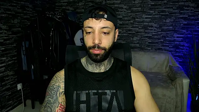 MasculineGuy99 online show from 04-06-26, 08:54