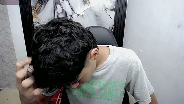 Im david02 online show from 12-04-25, 01:09