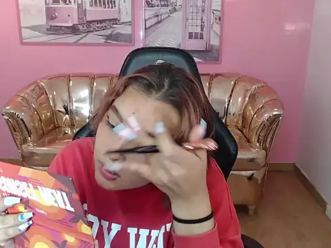 mia foster t online show from 10-16-25, 01:01