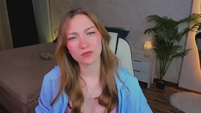 AngelAnabelle online show from 10-05-25, 08:51