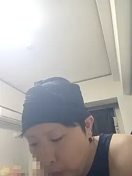 Snapshot of keiichi684 chatting on 10-24-25, 09:28 keiichi684 online show from 10-24-25, 09:28