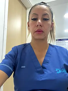 Snapshot of GisellTorres36 chatting on 11-25-25, 06:41 GisellTorres36 online show from 11-25-25, 06:41