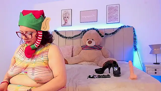 Snapshot of sam_von_tess chatting on 12-13-25, 07:53 sam von tess online show from 12-13-25, 07:53