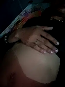 Snapshot of Mona7070 chatting on 10-04-25, 05:22 Mona7070 online show from 10-04-25, 05:22