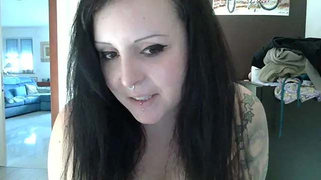 Snapshot of La_Psicologa69 chatting on 10-17-25, 02:19 La Psicologa69 online show from 10-17-25, 02:19