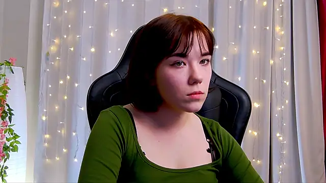 Kelly foox online show from 10-06-25, 10:56