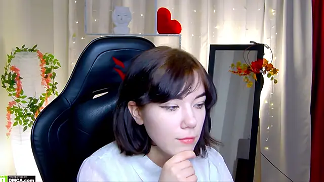 Kelly foox online show from 11-04-25, 09:19