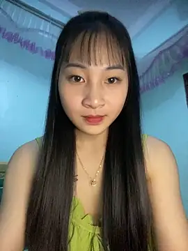 banlinh004 online show from 10-29-25, 03:58