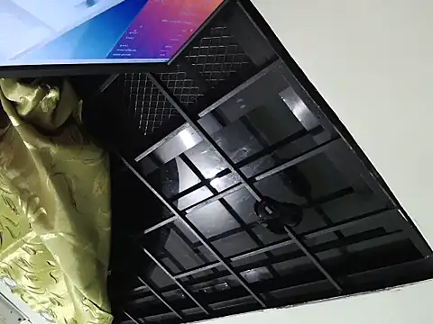 TeaseNPlease 13 online show from 11-10-25, 01:43