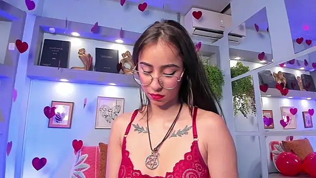 Snapshot of Alana_Martinez_ chatting on 02-02-26, 12:48 Alana Martinez online show from 02-02-26, 12:48