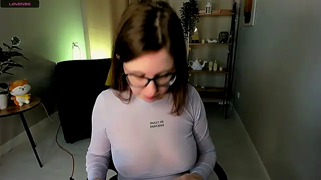 arizzzona online show from 11-17-25, 06:19