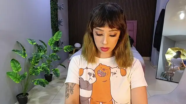 Snapshot of sexengel_lisa chatting on 02-11-26, 09:53 sexengel lisa online show from 02-11-26, 09:53