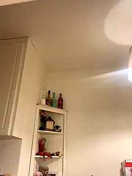 Snapshot of kellyklitta chatting on 10-05-25, 12:42 kellyklitta online show from 10-05-25, 12:42