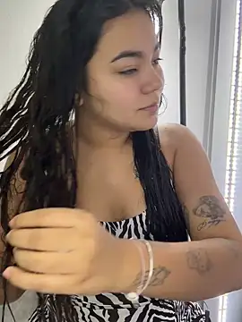 Snapshot of _Sarita_1 chatting on 10-27-25, 09:19 Sarita 1 online show from 10-27-25, 09:19