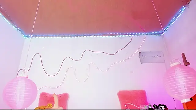 shannon kinne  online show from 12-03-25, 06:39