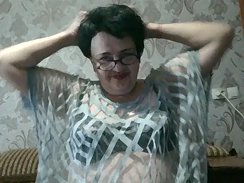 Varvara520111 online show from 10-05-25, 11:08