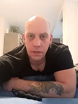 Kobradera1984 online show from 12-05-25, 08:01