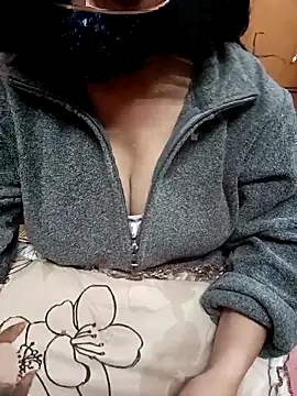 Snapshot of SAMAYRA23 chatting on 12-05-25, 08:23 SAMAYRA23 online show from 12-05-25, 08:23