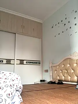 Mile-m online show from 10-13-25, 09:20