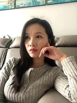 Mile-m online show from 11-10-25, 06:56