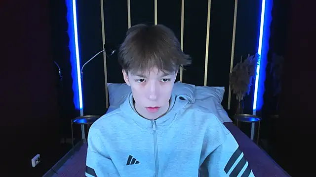 MarkBranston online show from 11-19-25, 05:51