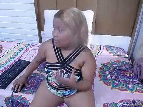 ChubbyMigetxx online show from 12-15-25, 06:39