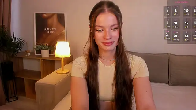 Taylaa Luxe online show from 10-22-25, 06:35