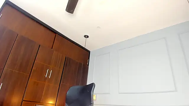 Snapshot of Rose_monroee chatting on 10-27-25, 07:51 Rose monroee online show from 10-27-25, 07:51