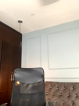 Snapshot of Rose_monroee chatting on 11-12-25, 07:35 Rose monroee online show from 11-12-25, 07:35