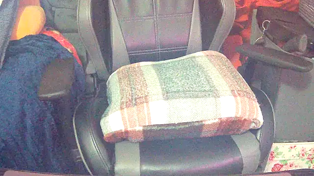 Playful MILF Demi online show from 02-16-26, 10:50