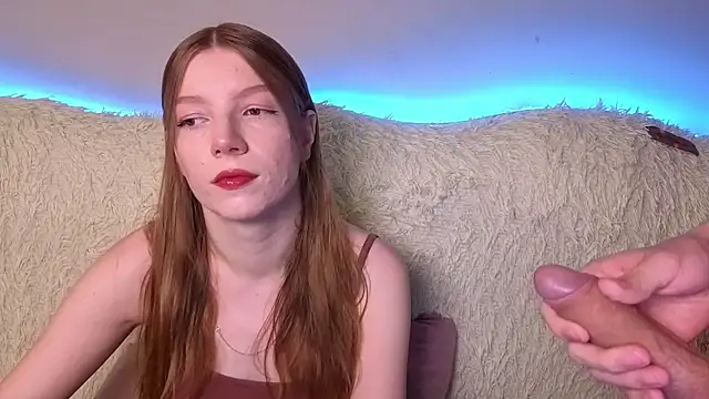 Snapshot of Kamiko- chatting on 10-07-25, 03:42 Kamiko- online show from 10-07-25, 03:42