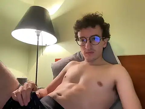 Snapshot of Poeta98@xh chatting on 10-21-25, 06:52 Poeta98xh online show from 10-21-25, 06:52