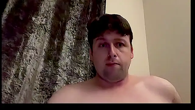 Snapshot of Tyler93x chatting on 11-01-25, 04:14 Tyler93x online show from 11-01-25, 04:14