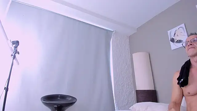  axelking  online show from 10-09-25, 12:03