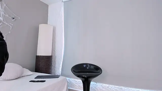  axelking  online show from 10-28-25, 11:36