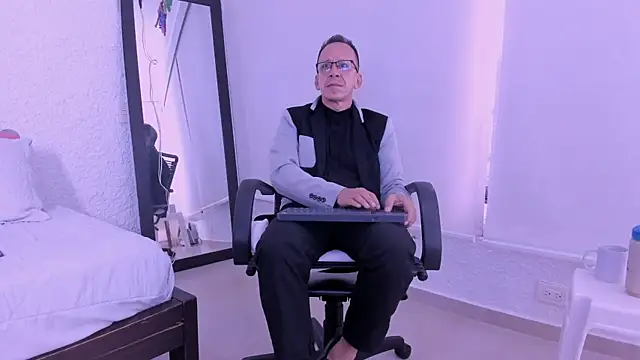  axelking  online show from 03-02-26, 11:39