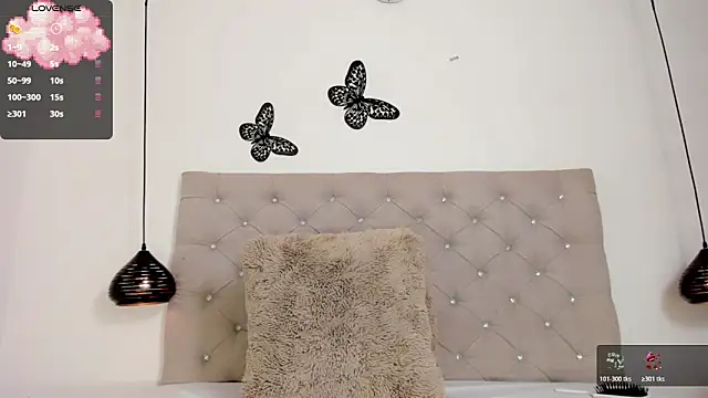 Snapshot of Rosse_Alice_ chatting on 10-24-25, 05:04 Rosse Alice  online show from 10-24-25, 05:04