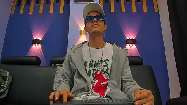 imsammytop online show from 10-29-25, 11:23