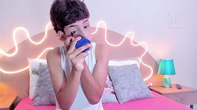 Matty Jhons online show from 10-14-25, 03:13