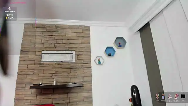 Snapshot of jilary__clinton chatting on 10-21-25, 12:17 jilary  clinton online show from 10-21-25, 12:17