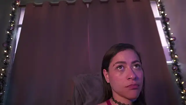  issy online show from 12-13-25, 10:26