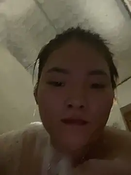 Snapshot of Beautiful-light22 chatting on 10-14-25, 10:38 Beautiful-light22 online show from 10-14-25, 10:38