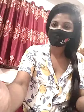 Queen-Any online show from 10-30-25, 05:24