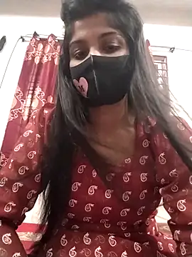 Queen-Any online show from 10-31-25, 12:28