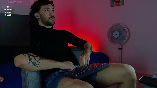 angel kyrozz online show from 02-27-26, 06:41