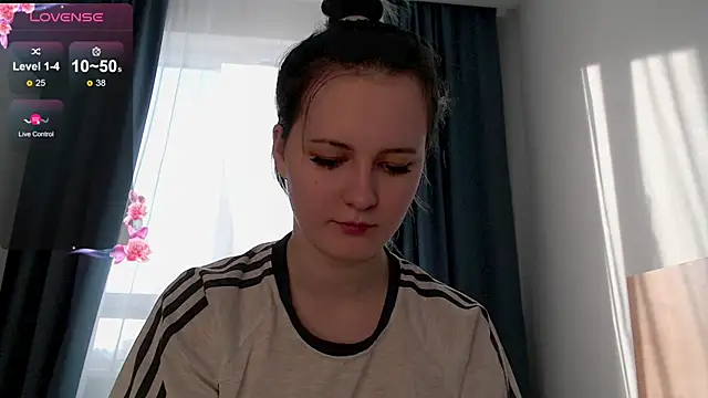 katlynaccerman online show from 11-20-25, 06:02