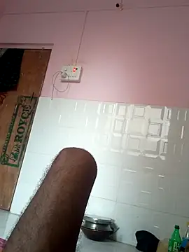 Snapshot of shohrab_hot chatting on 10-13-25, 09:53 shohrab hot online show from 10-13-25, 09:53